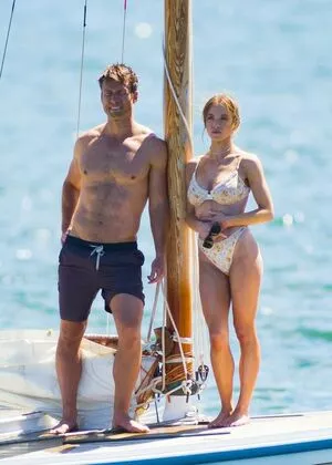 Sydney Sweeney OnlyFans Leaked Free Thumbnail Picture - #dnfyzCETp0