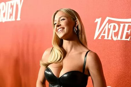 Sydney Sweeney OnlyFans Leaked Free Thumbnail Picture - #e1zZPkNMi0