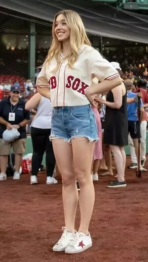 Sydney Sweeney OnlyFans Leaked Free Thumbnail Picture - #fDtL8OjHyG