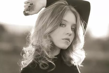 Sydney Sweeney OnlyFans Leaked Free Thumbnail Picture - #gRPv0m4ccl