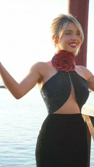 Sydney Sweeney OnlyFans Leaked Free Thumbnail Picture - #hEZQXimnit