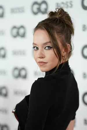 Sydney Sweeney OnlyFans Leaked Free Thumbnail Picture - #hMMGoztz8A