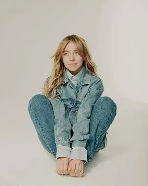 Sydney Sweeney OnlyFans Leaked Free Thumbnail Picture - #jWFxTfk0rB