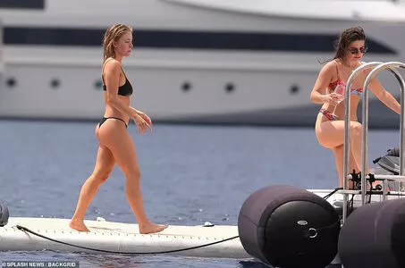 Sydney Sweeney OnlyFans Leaked Free Thumbnail Picture - #jZtiyFaDg3