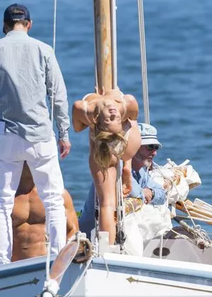 Sydney Sweeney OnlyFans Leaked Free Thumbnail Picture - #kn4zarJ1dF