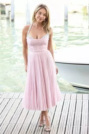 Sydney Sweeney OnlyFans Leaked Free Thumbnail Picture - #lvck3JYGXi