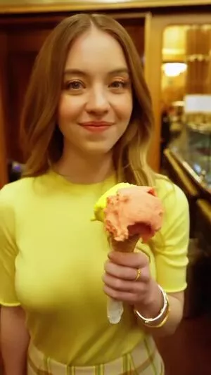 Sydney Sweeney OnlyFans Leaked Free Thumbnail Picture - #pE4wIAUOHJ