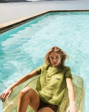 Sydney Sweeney OnlyFans Leaked Free Thumbnail Picture - #puPTveBrRX