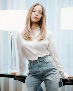 Sydney Sweeney OnlyFans Leaked Free Thumbnail Picture - #qVeMxZqz31