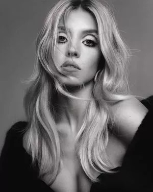 Sydney Sweeney OnlyFans Leaked Free Thumbnail Picture - #rgYh7tpKos