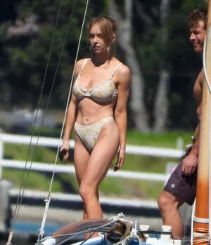 Sydney Sweeney OnlyFans Leaked Free Thumbnail Picture - #uoFEEboZso