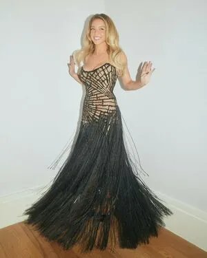 Sydney Sweeney OnlyFans Leaked Free Thumbnail Picture - #uydvAYk4qO