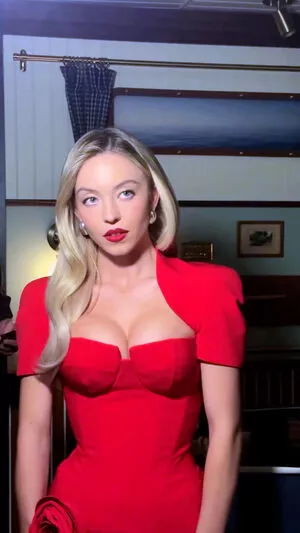 Sydney Sweeney OnlyFans Leaked Free Thumbnail Picture - #w8Fto0DSt3