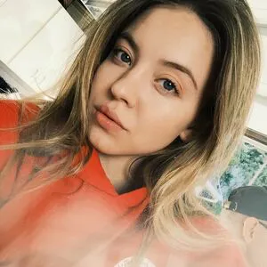 Sydney Sweeney OnlyFans Leaked Free Thumbnail Picture - #xSSf3oigaK