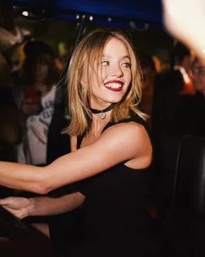 Sydney Sweeney OnlyFans Leaked Free Thumbnail Picture - #xuosCIrjio