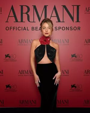 Sydney Sweeney OnlyFans Leaked Free Thumbnail Picture - #zxHcqG2rwz