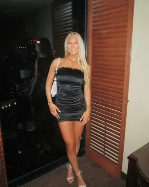 Sydney Thomas OnlyFans Leaked Free Thumbnail Picture - #hkXhBcE6Oi