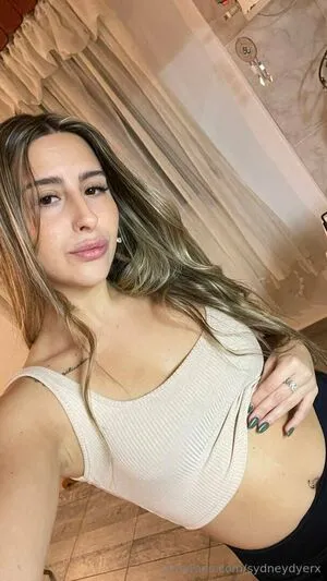 Sydneydyerx OnlyFans Leaked Free Thumbnail Picture - #j7C3FIbtJD