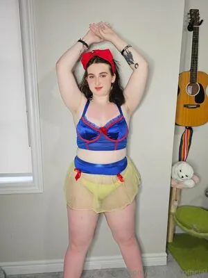 Sydneyq Official OnlyFans Leaked Free Thumbnail Picture - #hbibV9kgyL