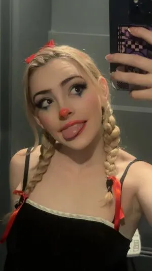Sylvee OnlyFans Leaked Free Thumbnail Picture - #pj0EDhWdsm