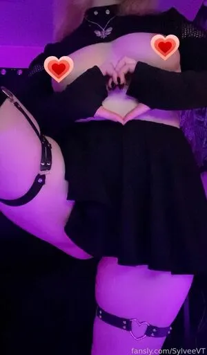 SylveeVT OnlyFans Leaked Free Thumbnail Picture - #9ZxW2URakA