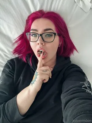 Sylvermoon OnlyFans Leaked Free Thumbnail Picture - #OzWGAvNarl