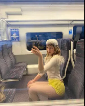Sylvie Beam OnlyFans Leaked Free Thumbnail Picture - #P1I5KDCQ22