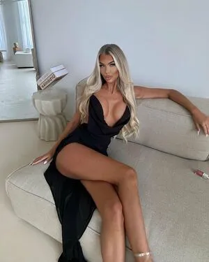 Sylvijaa OnlyFans Leaked Free Thumbnail Picture - #izOPJiNLRz