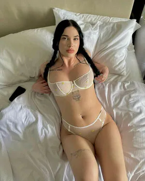 Symone Ryley OnlyFans Leaked Free Thumbnail Picture - #ImPMYE4n31