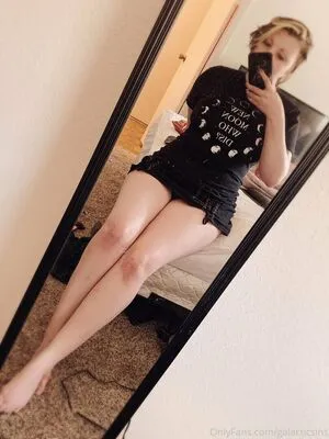 Syncu Bites OnlyFans Leaked Free Thumbnail Picture - #4GL0s5pPy8