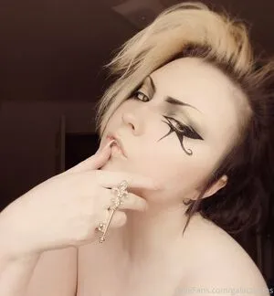 Syncu Bites OnlyFans Leaked Free Thumbnail Picture - #xuRMaSqVxf
