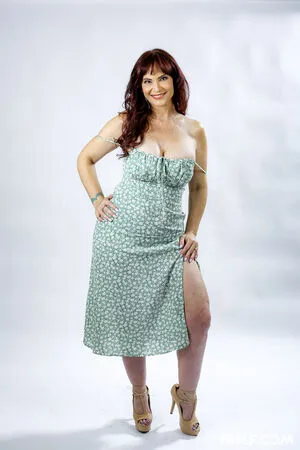 Syren De Mer OnlyFans Leaked Free Thumbnail Picture - #OTjjTyXD4O