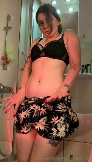 Syren Of Paradise OnlyFans Leaked Free Thumbnail Picture - #mlDTasbfhm