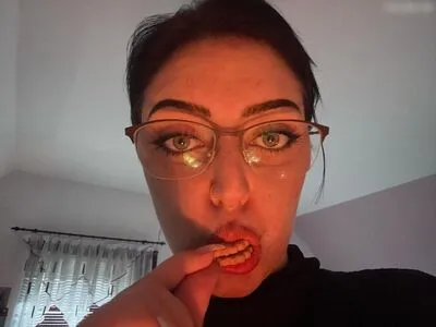 Syrena Scarlett OnlyFans Leaked Free Thumbnail Picture - #CrdnfvuaWu