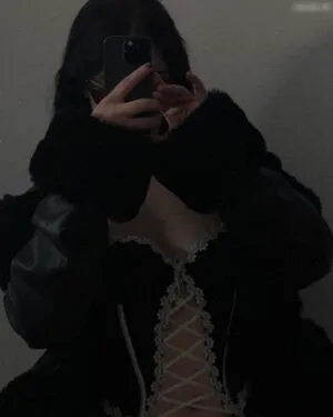 Syrena Scarlett OnlyFans Leaked Free Thumbnail Picture - #KXnI0jYqaK