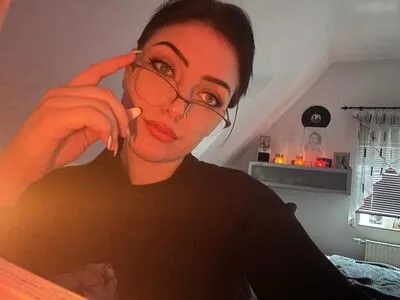 Syrena Scarlett OnlyFans Leaked Free Thumbnail Picture - #Yf0EDe9IeZ