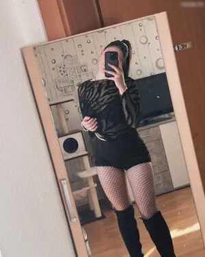 Syrena Scarlett OnlyFans Leaked Free Thumbnail Picture - #pKrH9hz6Pg