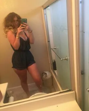 Syrenserene OnlyFans Leaked Free Thumbnail Picture - #5nvJltZt3D