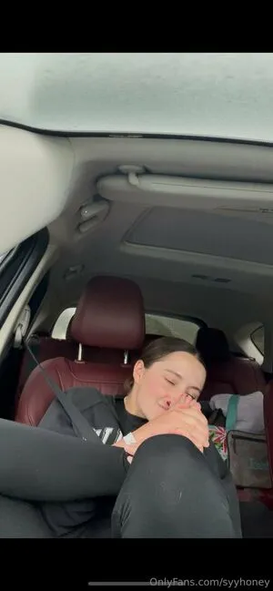 Syyhoney OnlyFans Leaked Free Thumbnail Picture - #2uFbhR7rjK