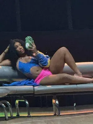 SZA OnlyFans Leaked Free Thumbnail Picture - #8L5BVWtda1