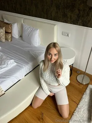 T Emily OnlyFans Leaked Free Thumbnail Picture - #K0snkKnDCN
