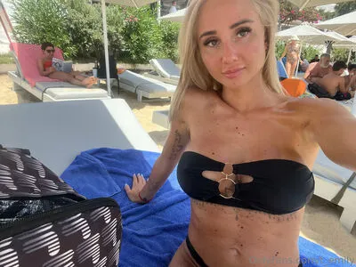 T Emily OnlyFans Leaked Free Thumbnail Picture - #dq1o3Sv5eb