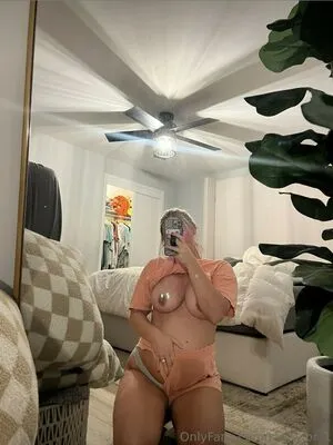 Taaaylor 1 OnlyFans Leaked Free Thumbnail Picture - #iYbei6q2vq
