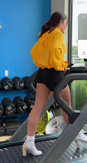 Tabitha Swatosh OnlyFans Leaked Free Thumbnail Picture - #dMgHxmzoZf