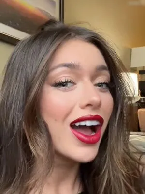 Tabitha Swatosh OnlyFans Leaked Free Thumbnail Picture - #s8fkXRugh4