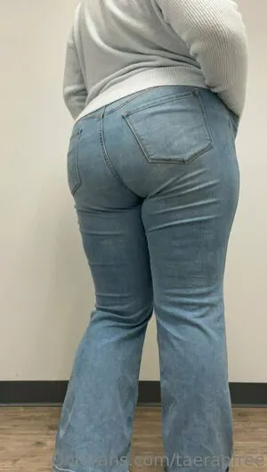 Taerapfree OnlyFans Leaked Free Thumbnail Picture - #072wBvYqQD