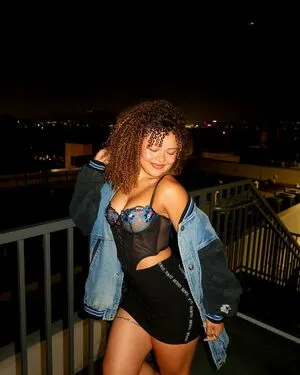 Tahani Anderson OnlyFans Leaked Free Thumbnail Picture - #XTEhRma8CE