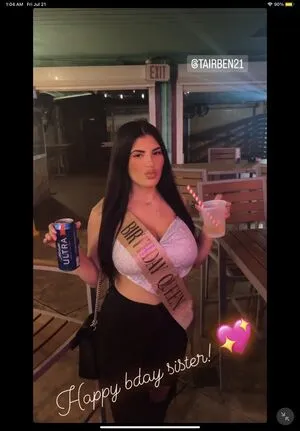 Tairben98 OnlyFans Leaked Free Thumbnail Picture - #Q92Su7Tarm