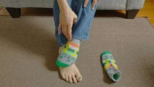 Take My Feet OnlyFans Leaked Free Thumbnail Picture - #BMpz6Fh2CP