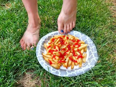 Take My Feet OnlyFans Leaked Free Thumbnail Picture - #UonCplIjrg